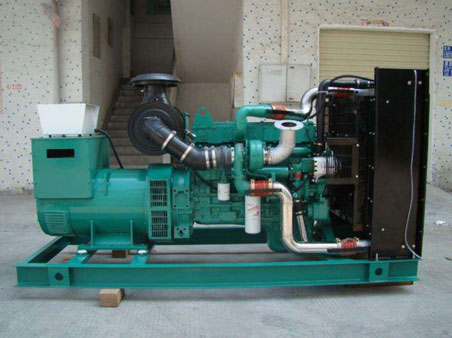 建德1100kw康明斯柴油发电机组